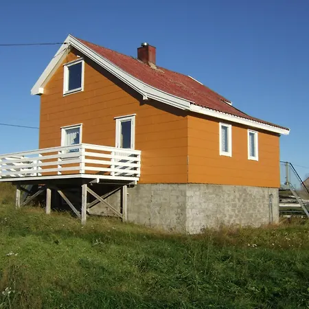 Dom wakacyjny Bogstrand, Dverbergveien 11, 8485 *