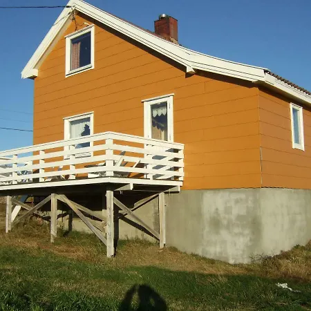 Bogstrand, Dverbergveien 11, 8485