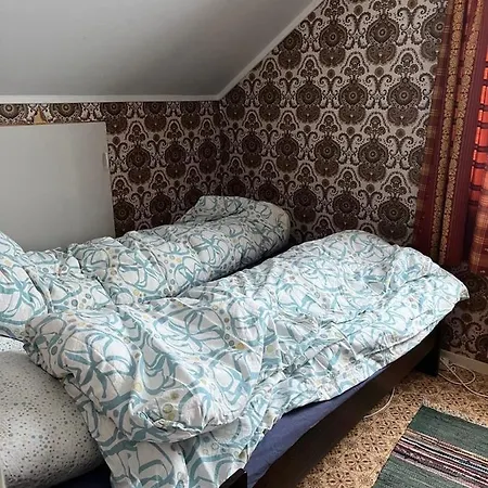 Bogstrand, Dverbergveien 11, 8485 *