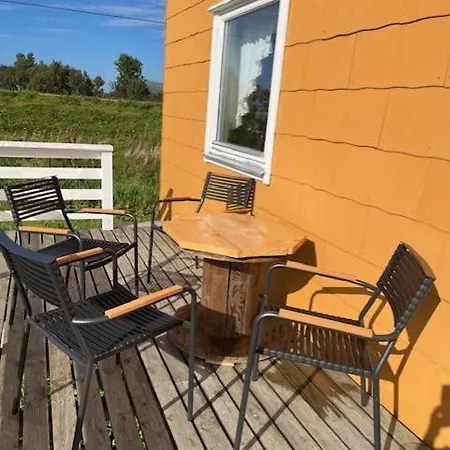 別荘 Bogstrand, Dverbergveien 11, 8485 *